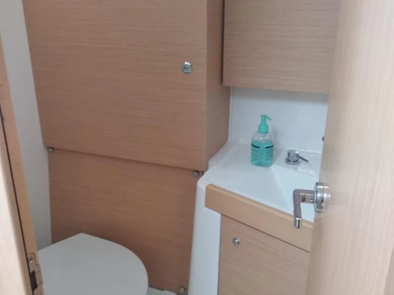 Bénéteau Oceanis 38.1 de alquiler a Bocca di Magra