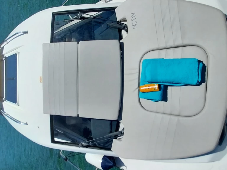 Alquiler de embarcaciones Quicksilver Activ 705 Weekend enDubrovnik en Samboat