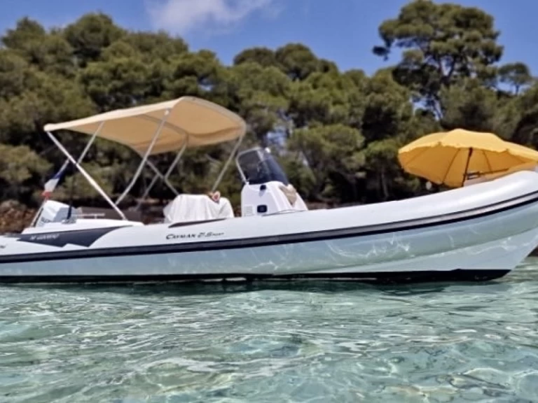Alquiler de Ranieri Cayman 21 Sport en Mandelieu-la-Napoule