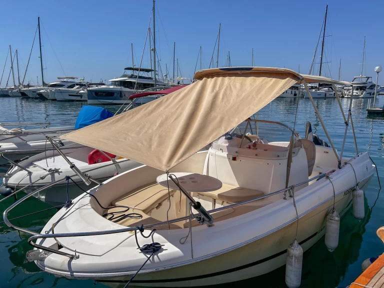 Alquiler de barcos Golfe-Juan barato de Cap Camarat 635 Style