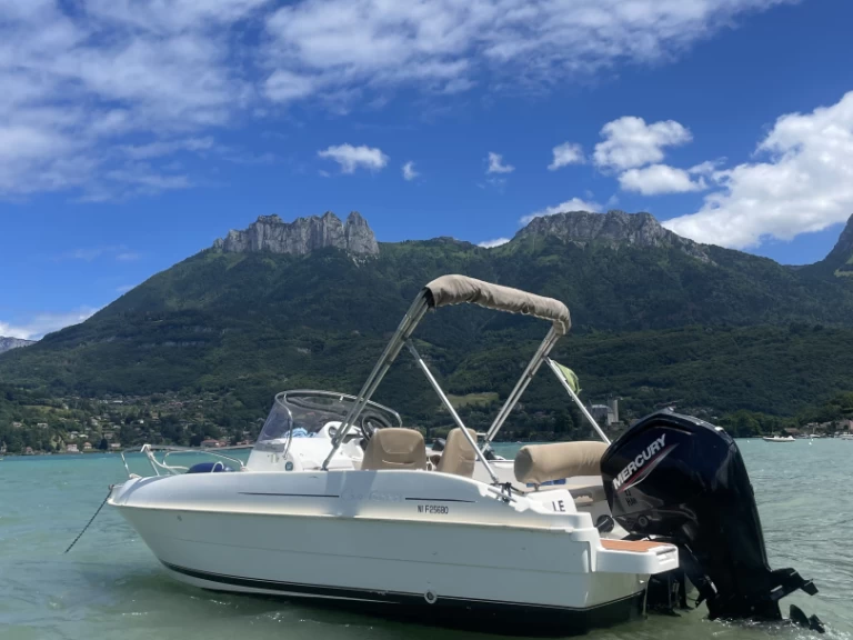 Alquiler de embarcaciones B2 Marine Cap ferret 572 open enAnnecy en Samboat