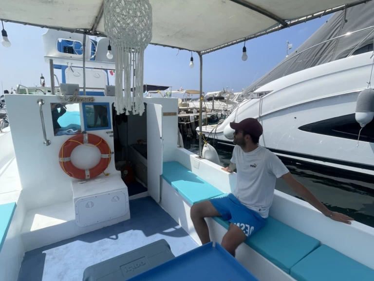 Alquiler de barcos Nápoles barato de vintage lancia 