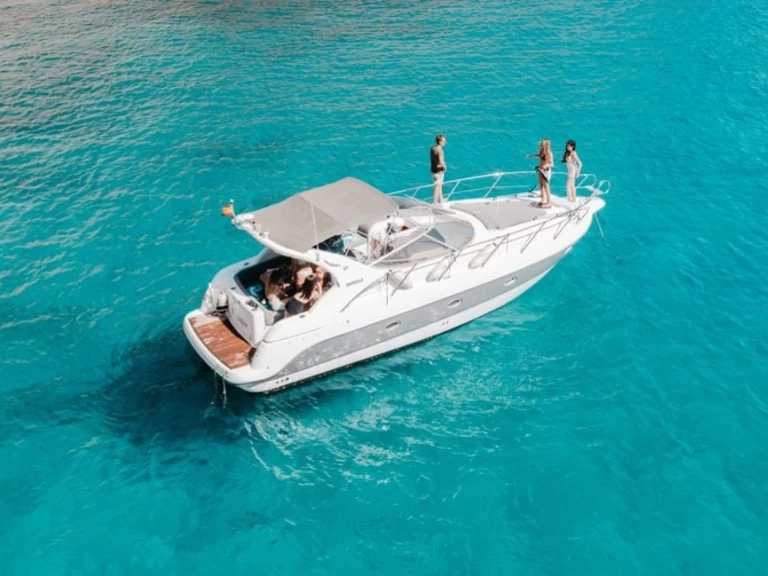 Alquiler de barcos Can Picafort barato de 35