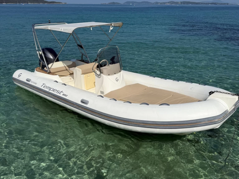 Alquiler de barcos Gapeau barato de MC56