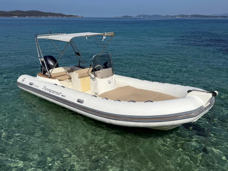 Alquiler de embarcaciones sportis MC56 enGapeau en Samboat