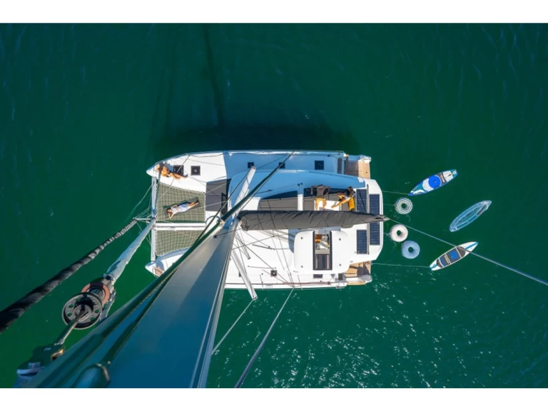 Alquiler Hyères - Lagoon Lagoon 43 en SamBoat