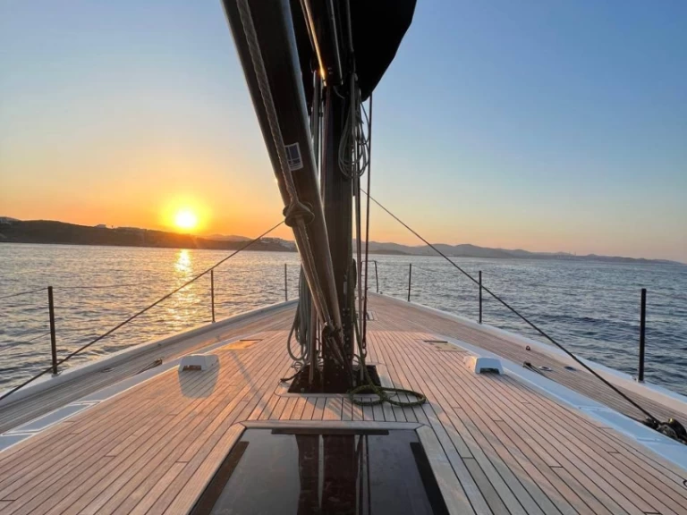 Alquiler de barcos Lávrio barato de First 53