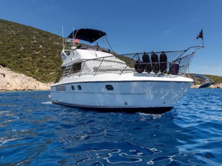 Alquiler de barcos Bodrum barato de Fairline 40