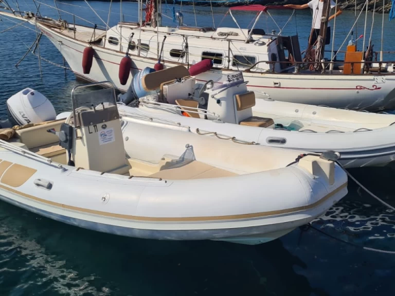 Alquiler de rib marine 550 en Stintino