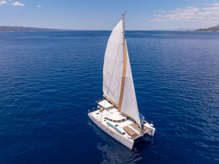 Alquiler Omiš - Lagoon Lagoon 380 S2 en SamBoat