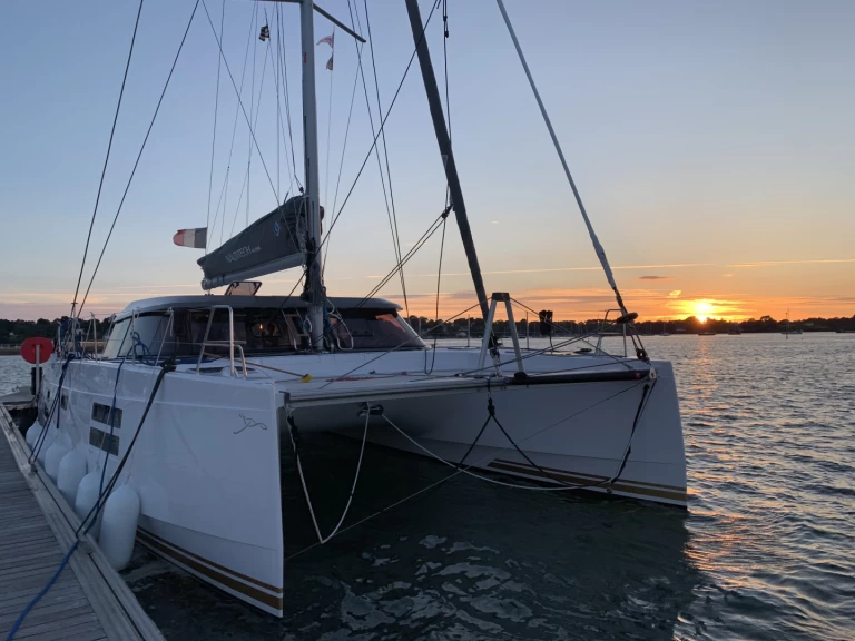 Alquiler de Catamarán, con o sin patrón Nautitech Cannes