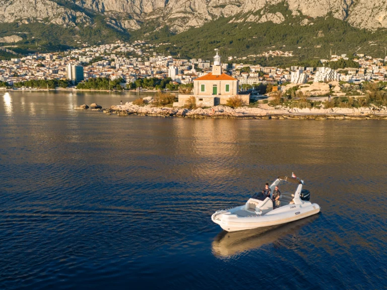 Alquiler Lancha Solemar con o sin  título de navegación