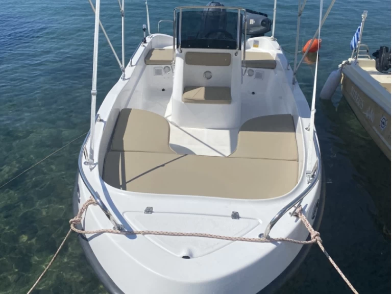 Alquiler Lancha Poseidon con o sin  título de navegación