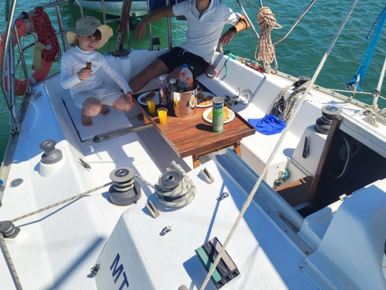 Alquiler de embarcaciones Sigma-Yachts SIGMA 33 enFerragudo en Samboat