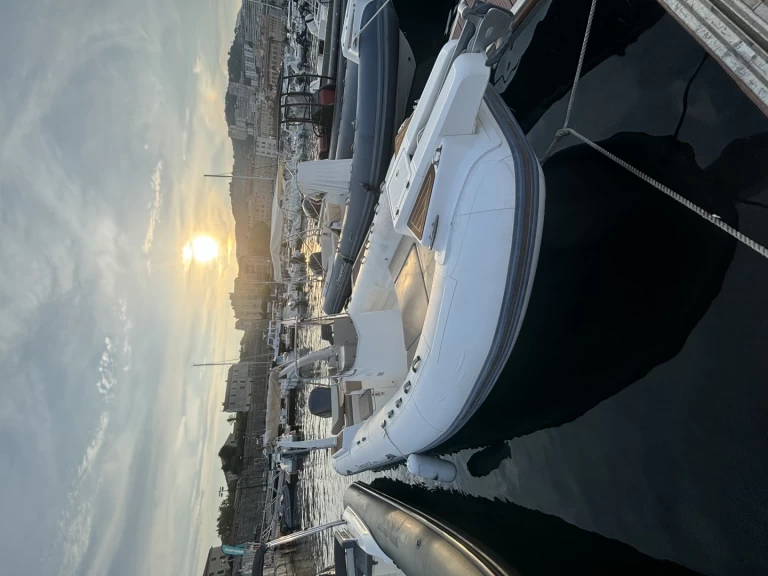 Neumática para alquilar Ajaccio al mejor precio