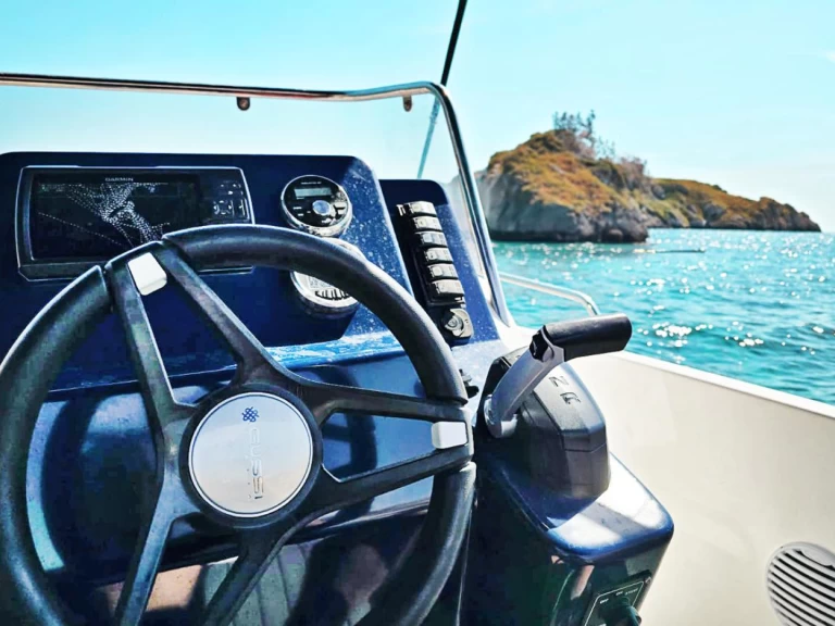 Alquiler de barcos La Savina barato de MARINE TIME 625