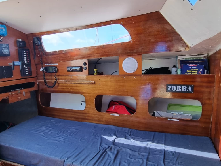 Alquiler Velero Gibert Marine con o sin  título de navegación