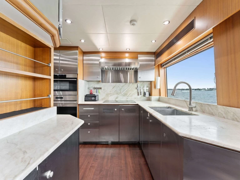 Alquiler Yate de lujo Palmer Johnson con o sin  título de navegación