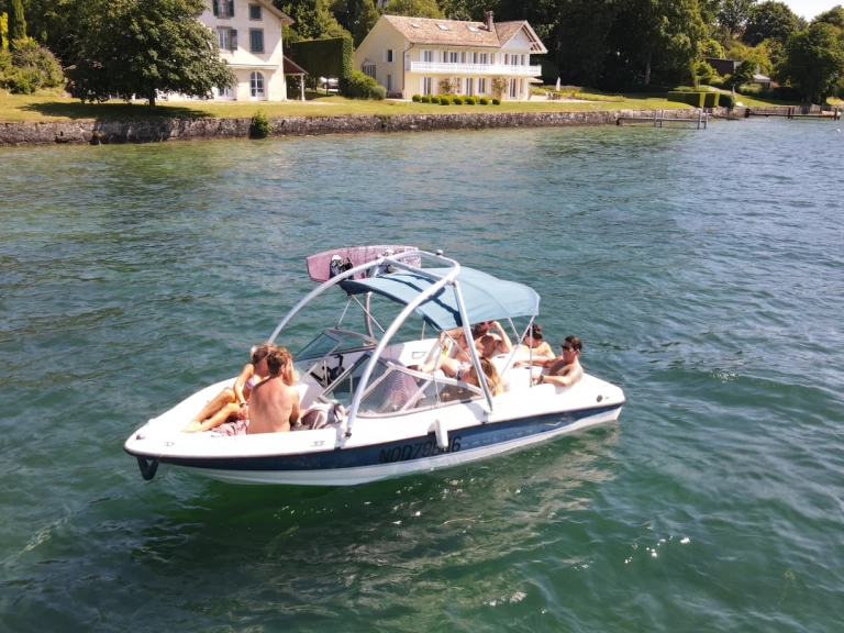 Alquiler Lancha Bayliner con o sin  título de navegación