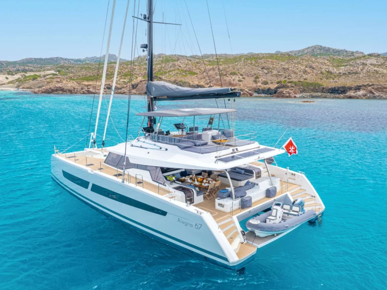 Alquiler de Yate de lujo, con o sin patrón Fountaine Pajot Islas Vírgenes Británicas