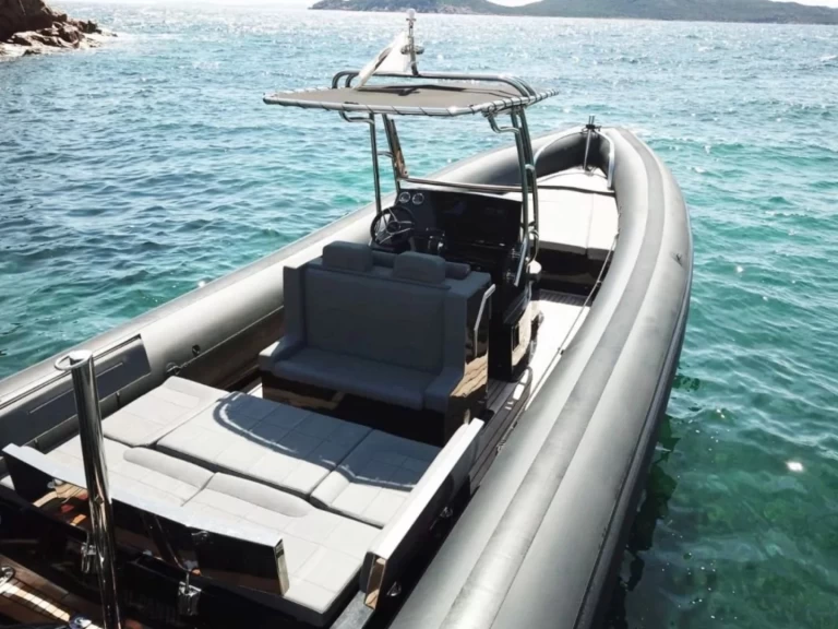 Alquiler de Sea Water 300 PHANTOM en Cogolin