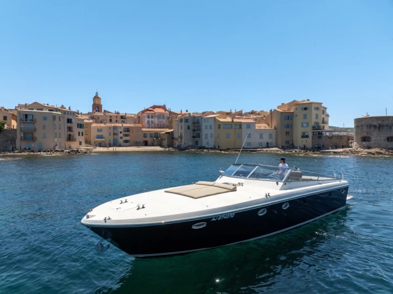 Itama ITAMA 42 de alquiler a Saint-Tropez