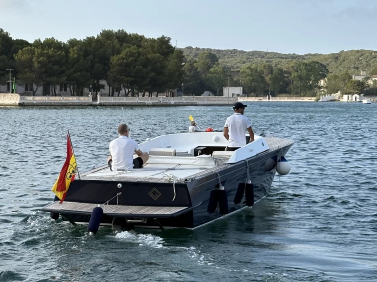 Alquiler de embarcaciones VENTURI ELYD enMahón en Samboat