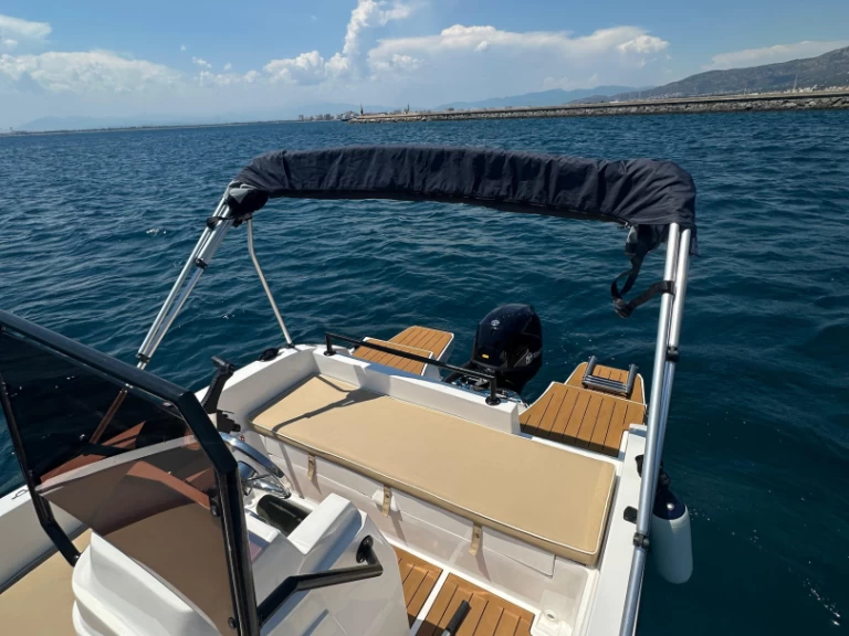 Alquiler de barcos Roses barato de BF 470