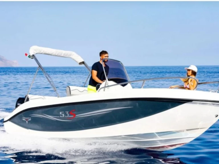 Alquiler de embarcaciones Trimarchi Trimarchi 53 S Enica enLa Spezia en Samboat