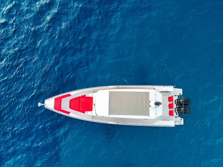 Lancha para alquilar Ornós al mejor precio