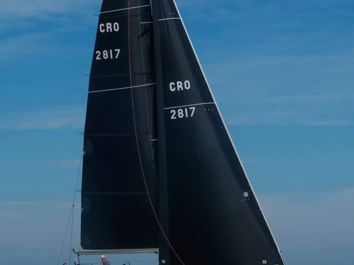 Alquiler Marina Baotić - Elan Elan 410 Performance en SamBoat