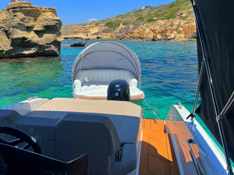 Alquiler Lancha Valory con o sin  título de navegación