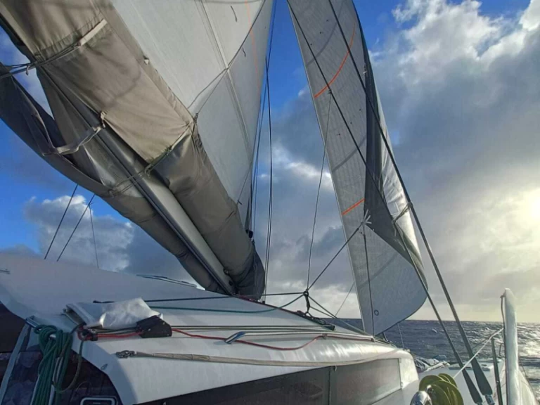 Alquiler de barcos Toulon barato de TS 42