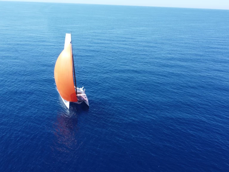 Marsaudon Composites TS 42 de alquiler a Toulon