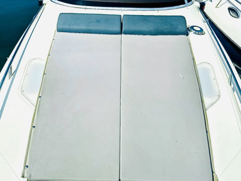 Alquiler de barcos Genova barato de Endurance 35