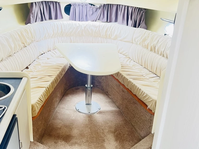 Alquiler de embarcaciones Cranchi Endurance 35 enGenova en Samboat