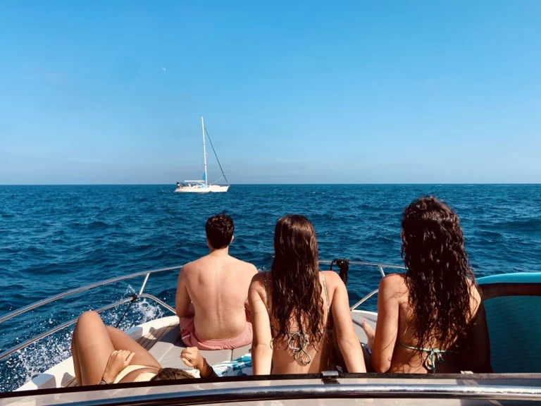 Alquiler Lancha Bénéteau con o sin  título de navegación