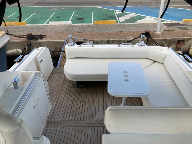 Alquiler de Fairline Targa 38 en Mandelieu-la-Napoule