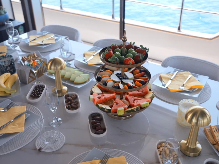 Alquiler de  Luxury Catamaran en Torba