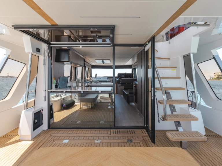 Alquiler de embarcaciones Greenline Yachts Greenline 58 Fly enPirovac en Samboat