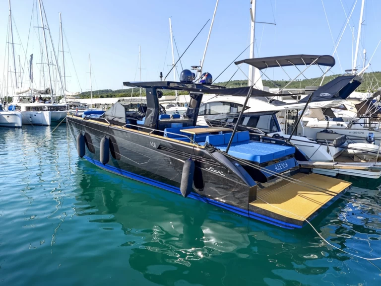 Alquiler de barcos Sukošan barato de Fiart Seawalker 43