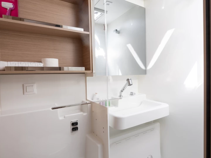 Alquiler Catamarán en Rogoznica - Lagoon Lagoon 43