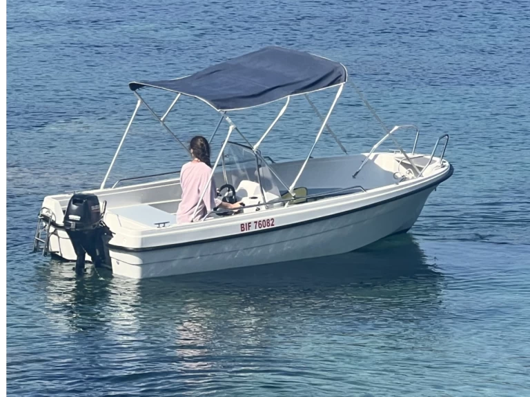 Lancha para alquilar Galéria al mejor precio