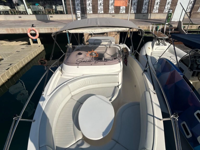 Alquiler de barcos Torrevieja barato de 750 SOL FB