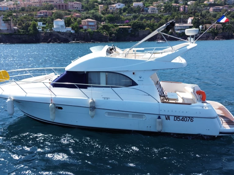 Alquiler Lancha Jeanneau con o sin  título de navegación