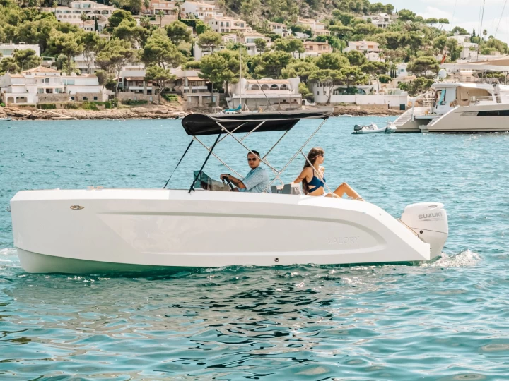 Alquiler Lancha en Port d'Alcudia - Valory 570 PREMIUM
