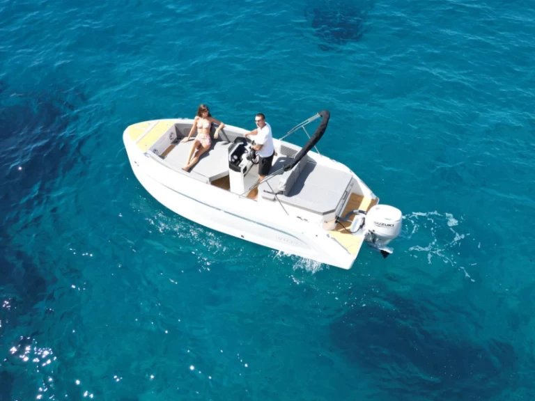 Alquiler de embarcaciones Valory 570 PREMIUM enPort d'Alcudia en Samboat
