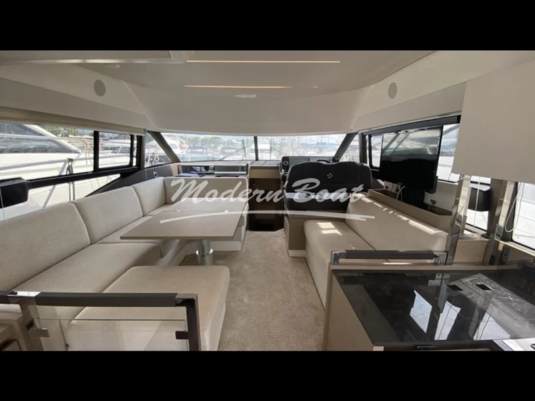 Alquiler de embarcaciones Prestige prestige 460 fly  enMandelieu-la-Napoule en Samboat