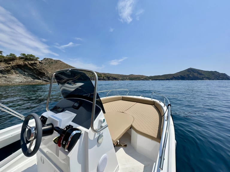 Alquiler de Barqa Q20 en Roses