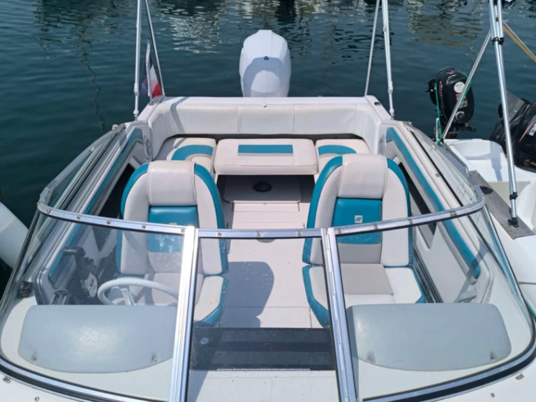 Alquiler Lancha en Saint-Raphaël - Four Winns Sundowner 195